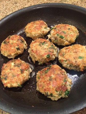 crabcakesinpan1